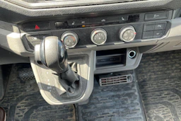 Harmaa Volkswagen CRAFTER 2021 kuva 6.