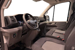 musta Volkswagen Crafter 2021 kuva 8.