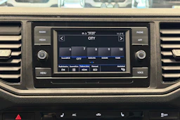 musta Volkswagen Crafter 2021 kuva 19.