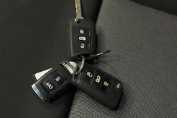 musta Volkswagen Crafter 2021 kuva 23.