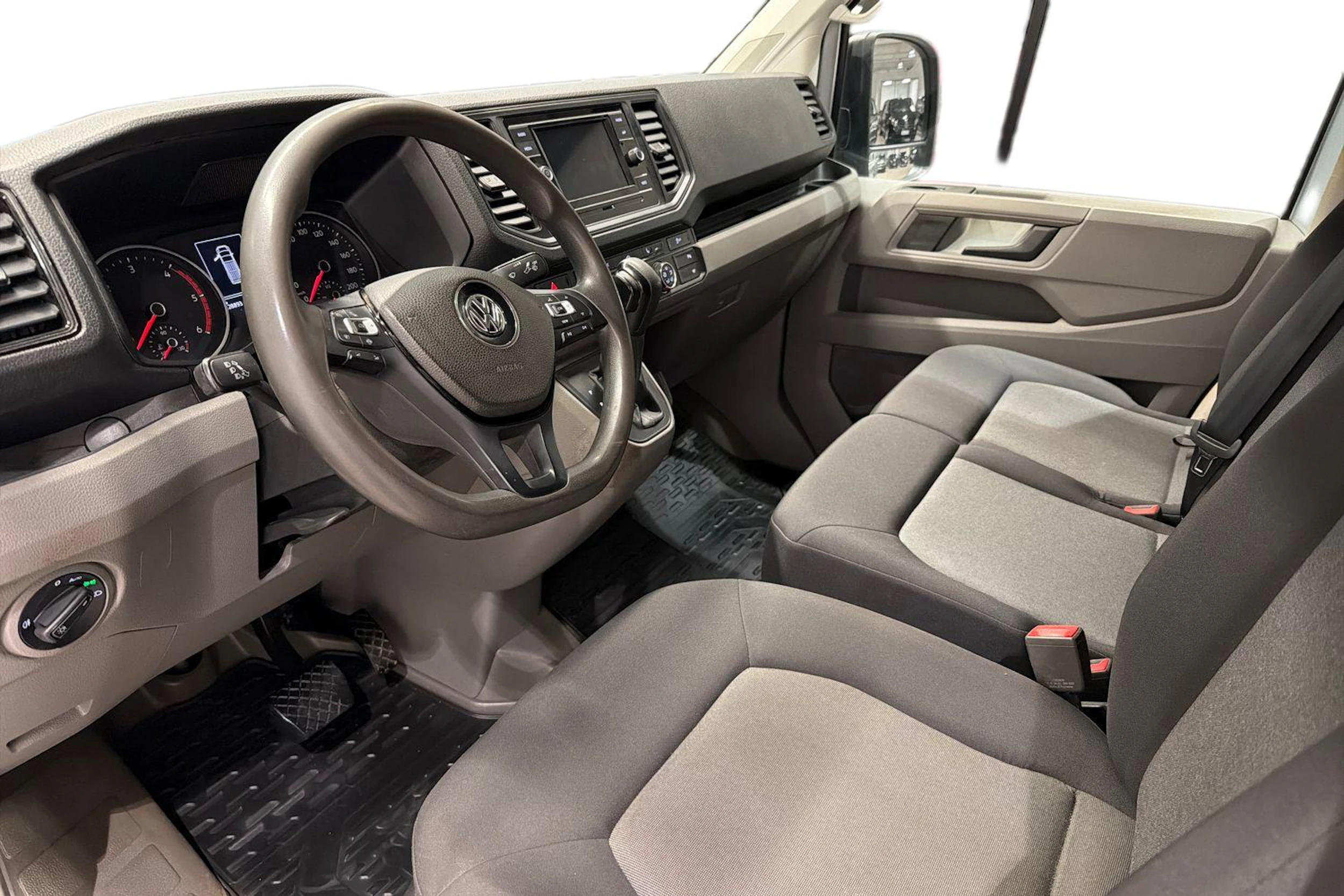hopea Volkswagen Crafter 2021 kuva 8.