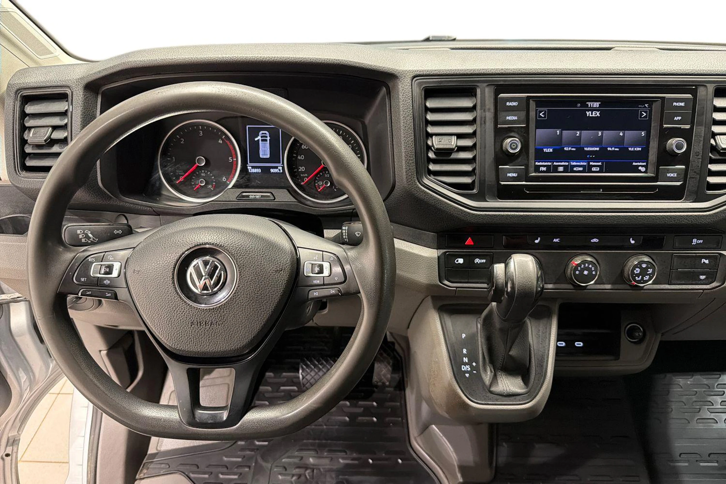 hopea Volkswagen Crafter 2021 kuva 9.