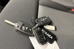 hopea Volkswagen Crafter 2021 kuva 19.