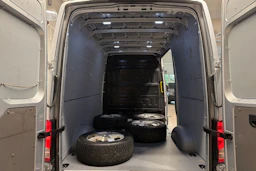 hopea Volkswagen Crafter 2021 kuva 21.