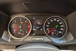 harmaa Volkswagen Crafter 2021 kuva 13.