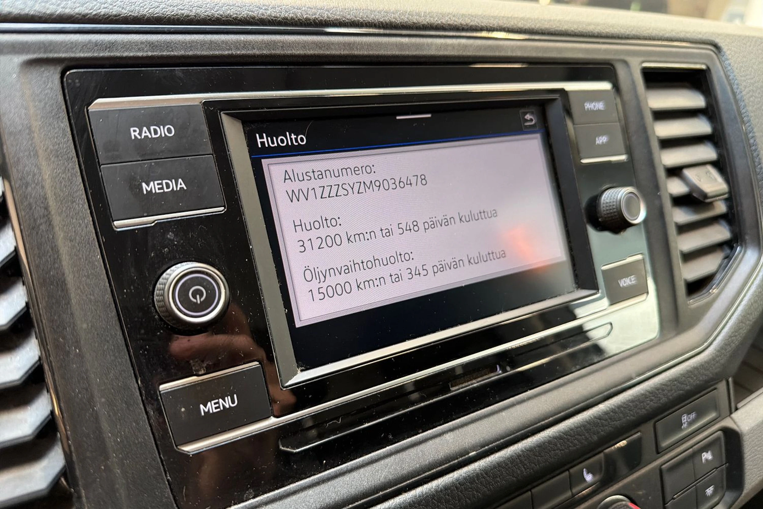 harmaa Volkswagen Crafter 2021 kuva 18.