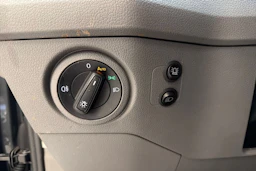harmaa Volkswagen Crafter 2021 kuva 21.