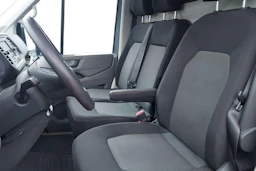 harmaa Volkswagen Crafter 2021 kuva 11.