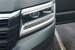 harmaa Volkswagen Crafter 2021 kuva 17.