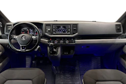 valkoinen Volkswagen Crafter 2021 kuva 9.