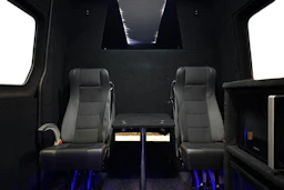 valkoinen Volkswagen Crafter 2021 kuva 11.