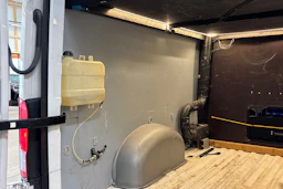 valkoinen Volkswagen Crafter 2021 kuva 20.