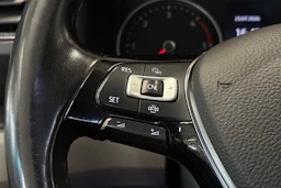 valkoinen Volkswagen Crafter 2021 kuva 25.