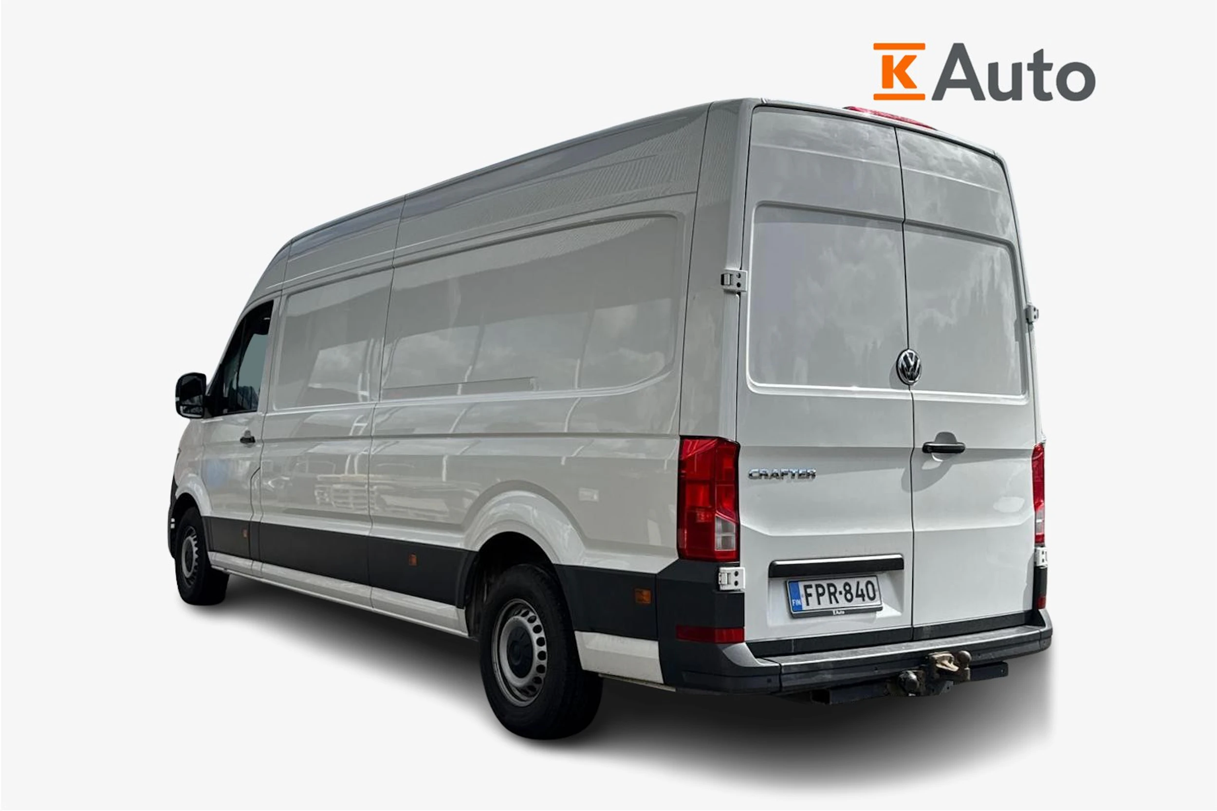 valkoinen Volkswagen Crafter 2021 kuva 2.