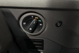 musta Volkswagen Crafter 2021 kuva 22.