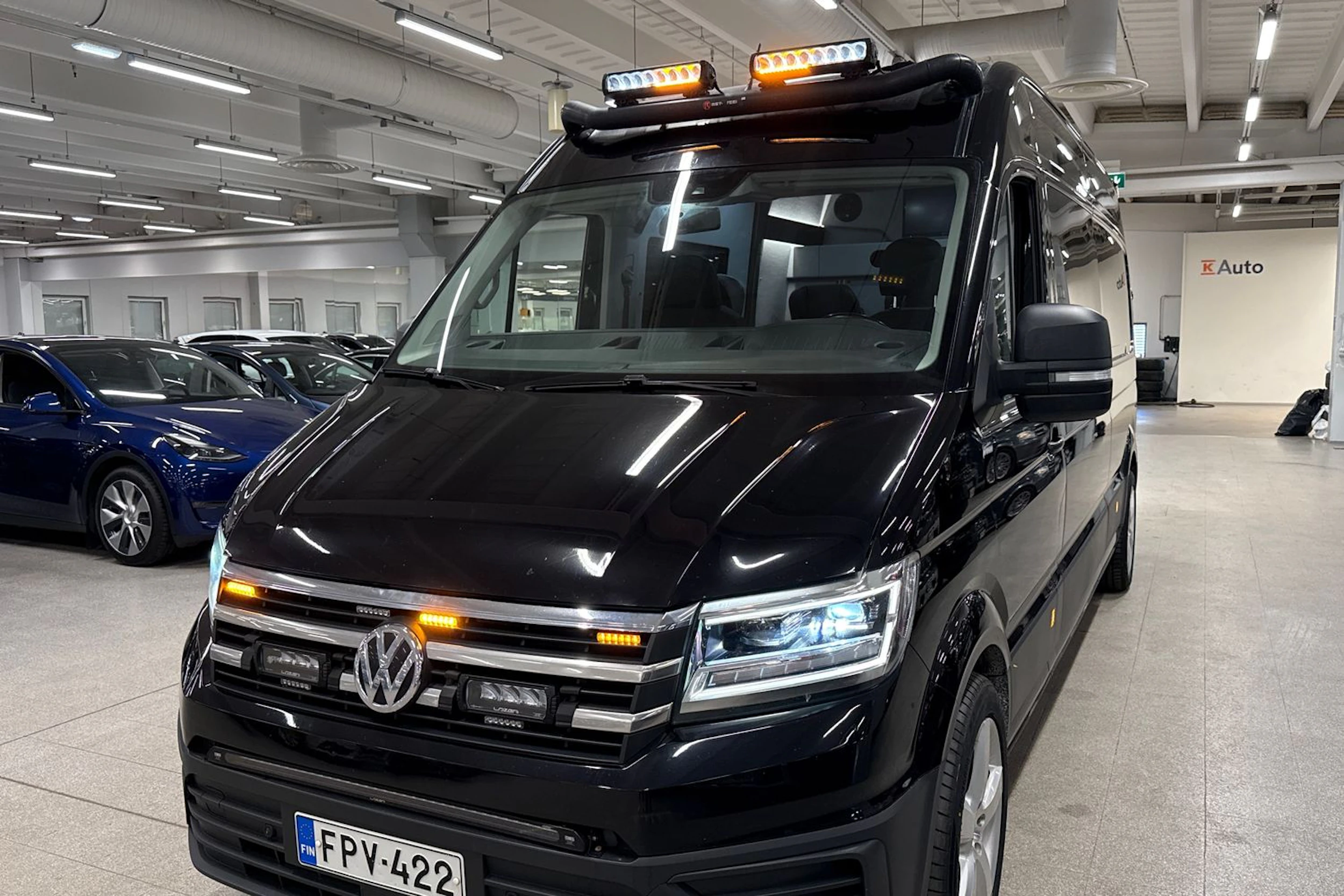musta Volkswagen Crafter 2021 kuva 31.
