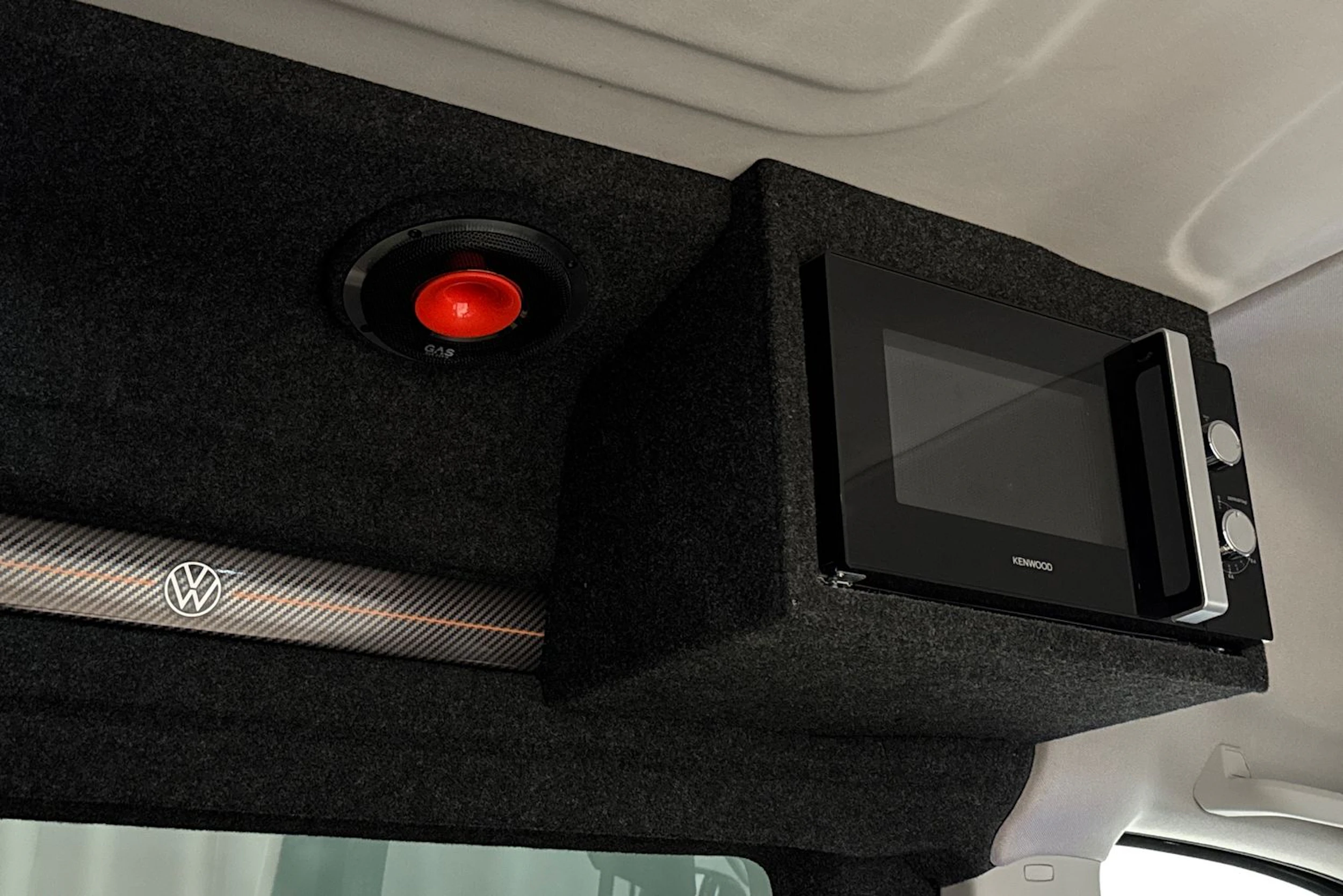 musta Volkswagen Crafter 2021 kuva 19.