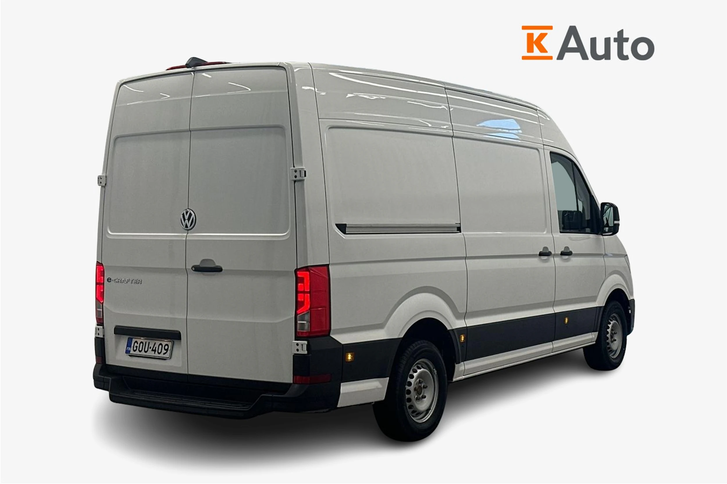 valkoinen Volkswagen Crafter 2021 kuva 2.