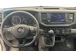 valkoinen Volkswagen Crafter 2021 kuva 7.