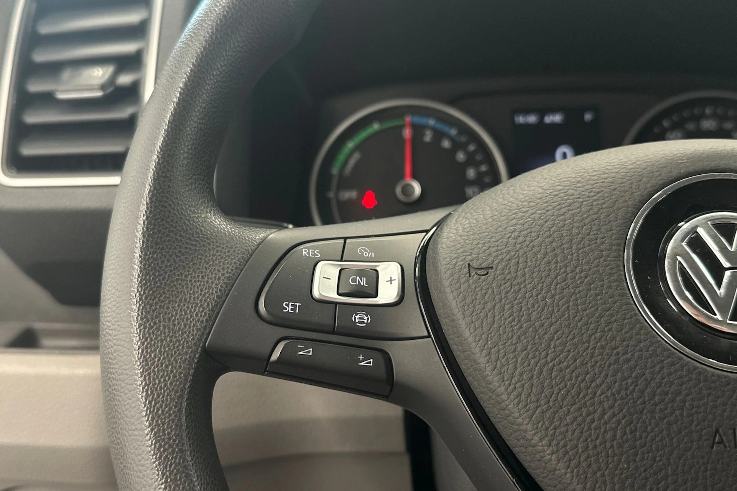valkoinen Volkswagen Crafter 2021 kuva 12.