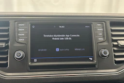 valkoinen Volkswagen Crafter 2021 kuva 17.