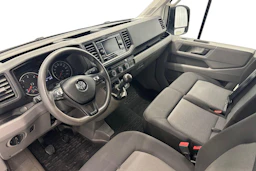 valkoinen Volkswagen Crafter 2021 kuva 6.