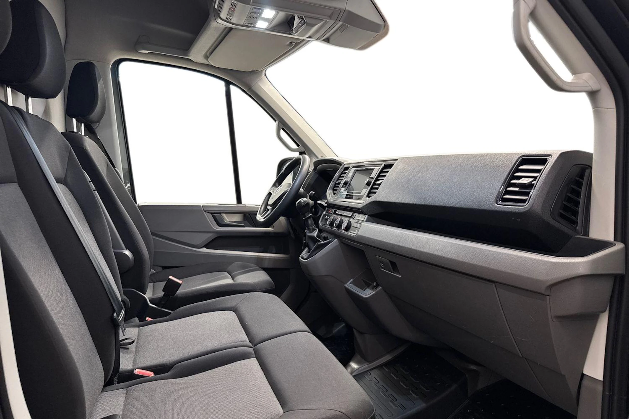Harmaa Volkswagen CRAFTER 2021 kuva 9.