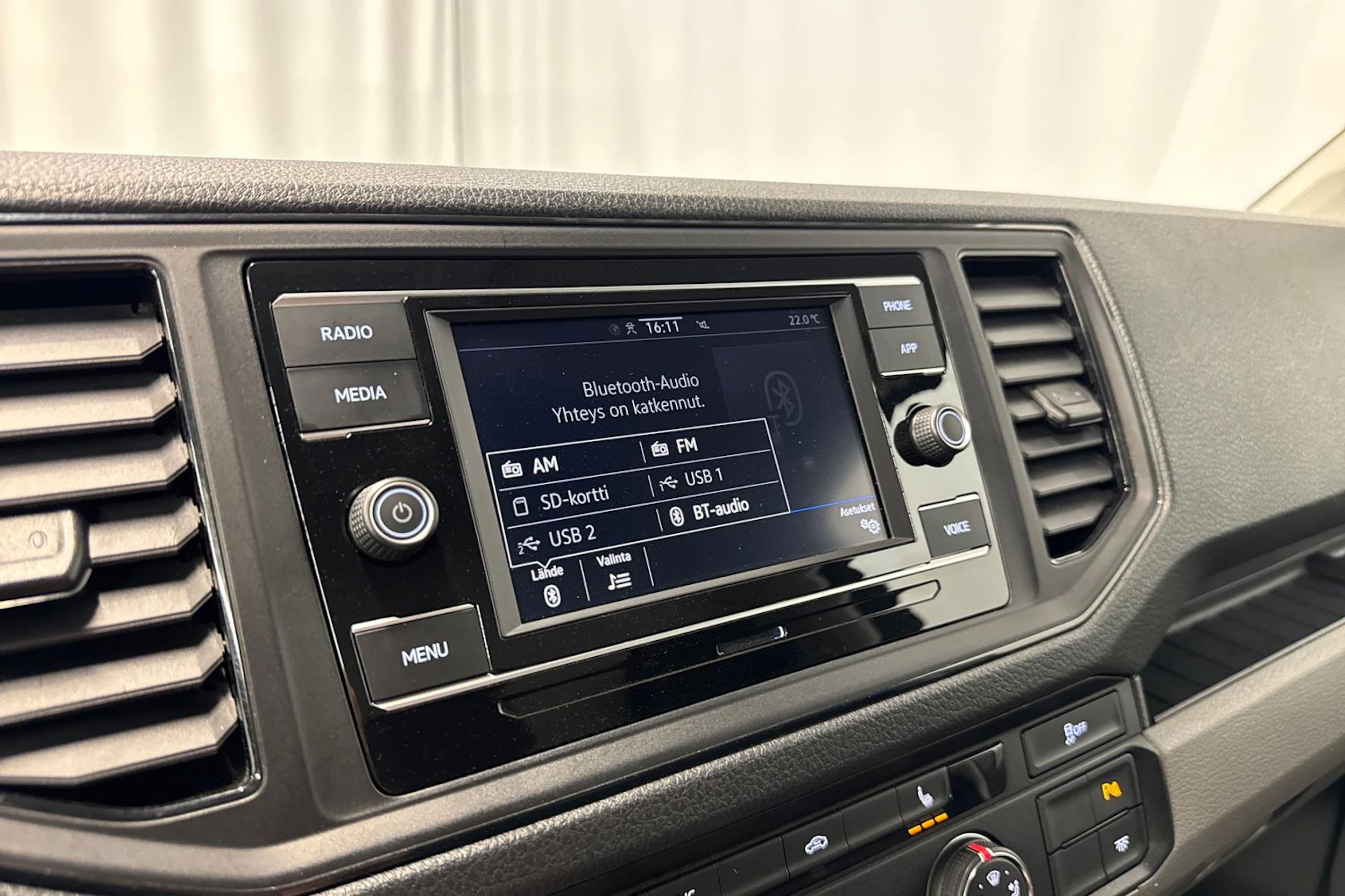 Harmaa Volkswagen CRAFTER 2021 kuva 21.