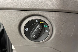 Harmaa Volkswagen CRAFTER 2021 kuva 24.