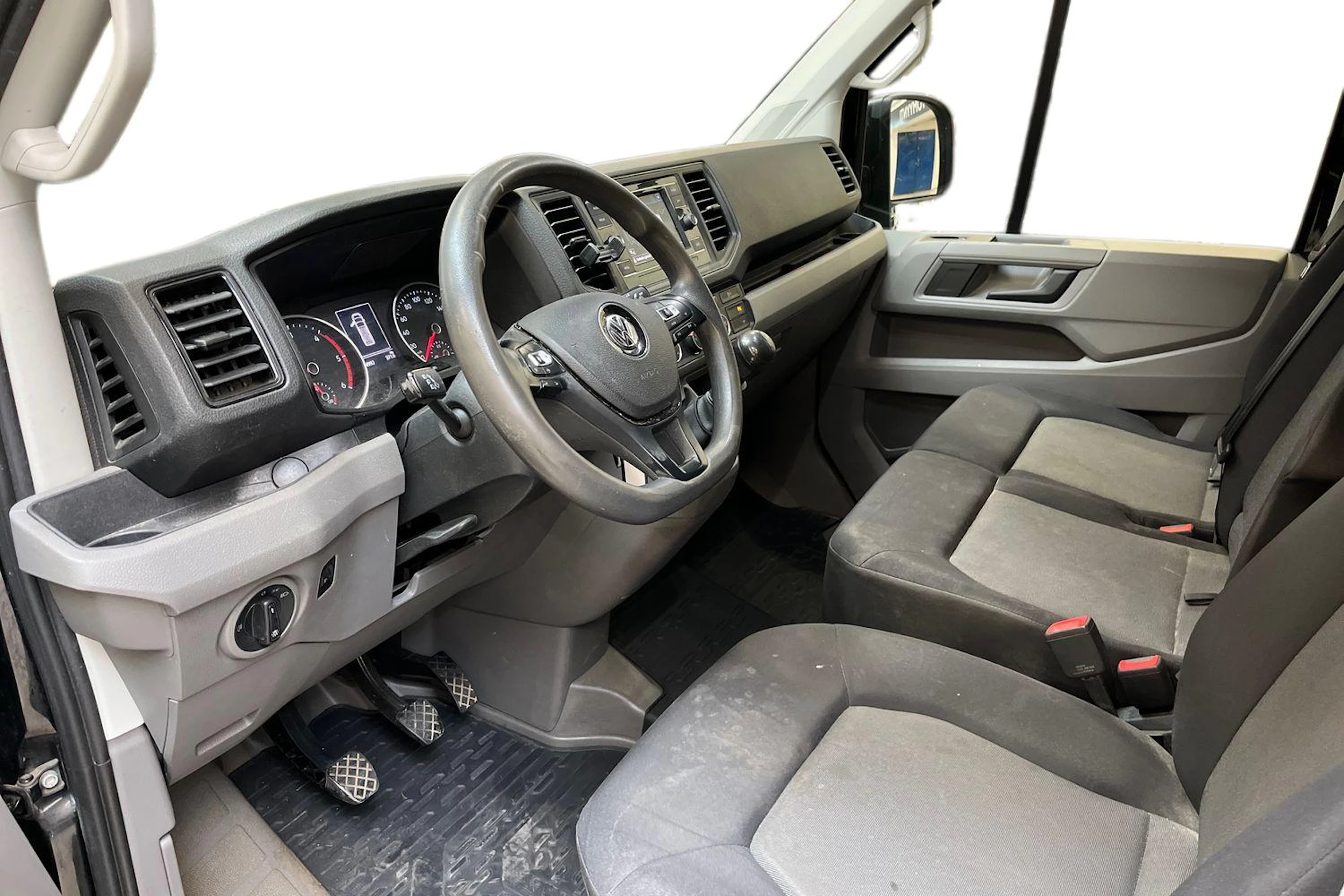 musta Volkswagen Crafter 2021 kuva 3.