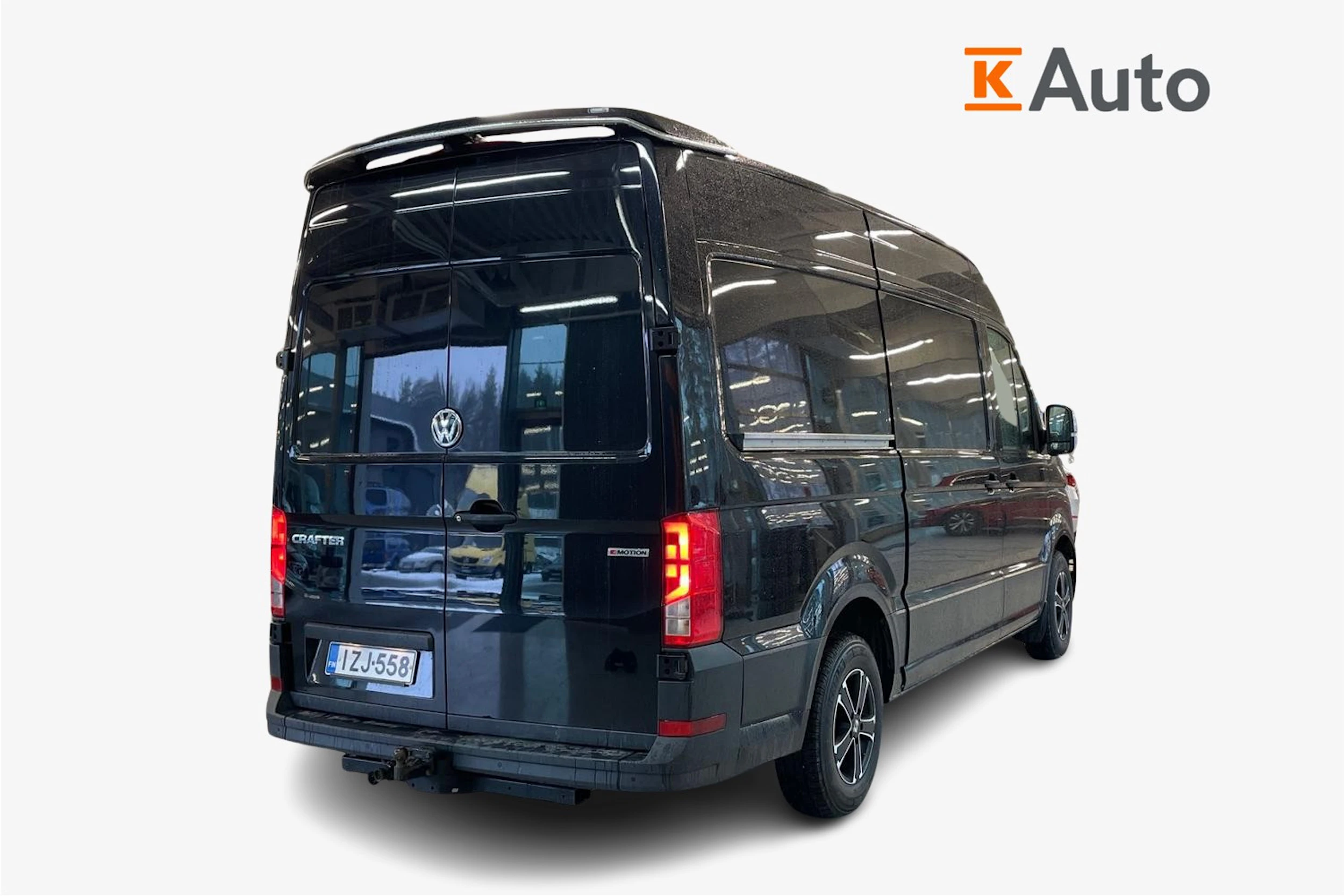 Musta Volkswagen CRAFTER 2021 kuva 2.