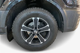 Musta Volkswagen CRAFTER 2021 kuva 9.