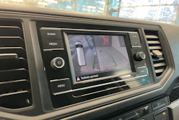 Musta Volkswagen CRAFTER 2021 kuva 17.