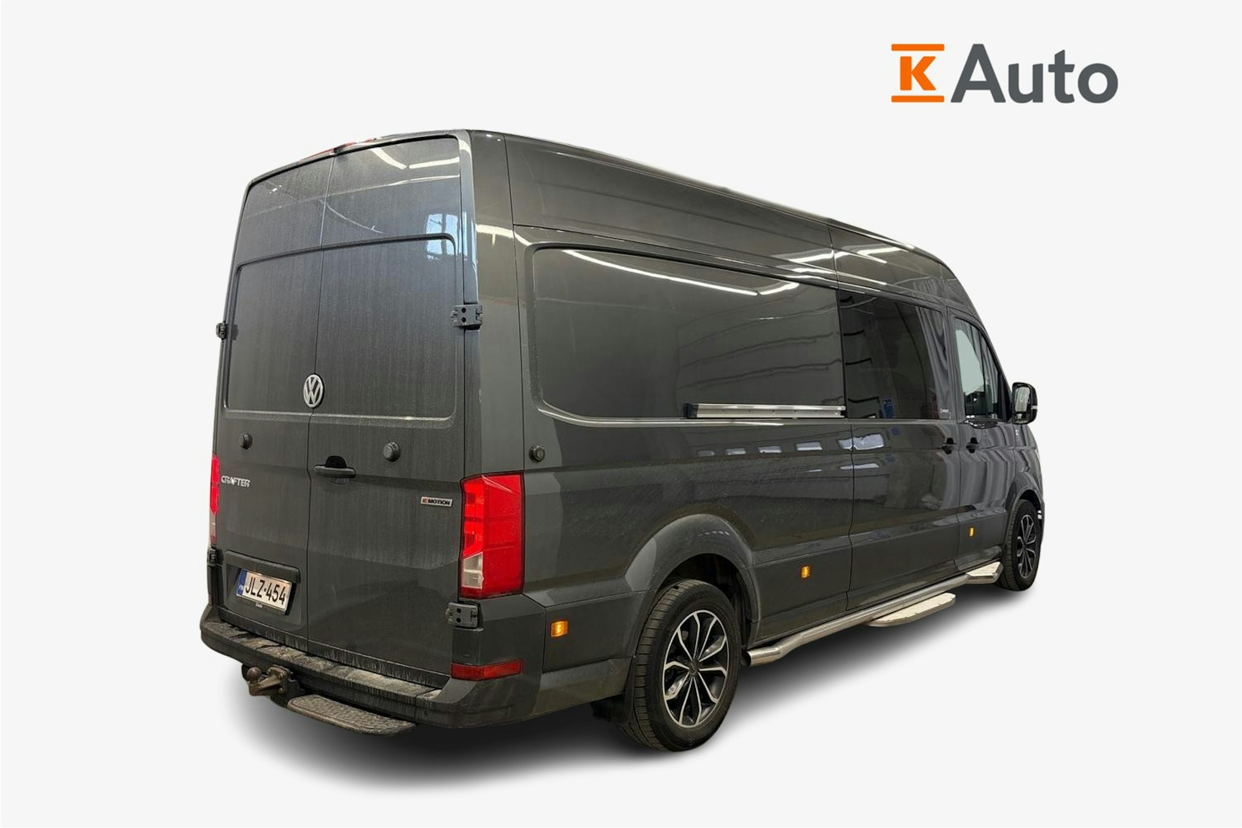 harmaa Volkswagen Crafter 2021 kuva 2.