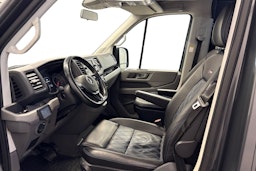 harmaa Volkswagen Crafter 2021 kuva 3.