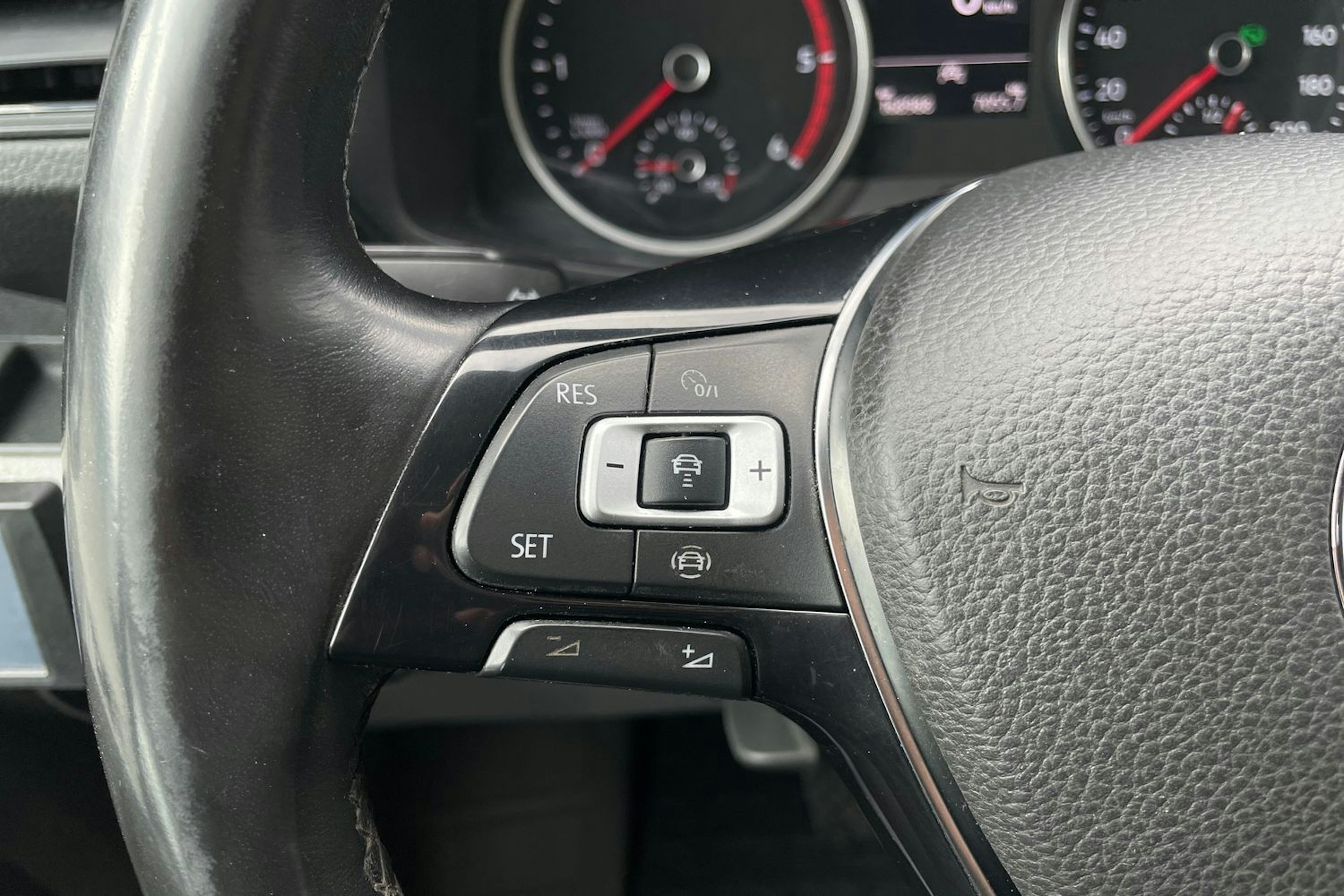 harmaa Volkswagen Crafter 2021 kuva 17.