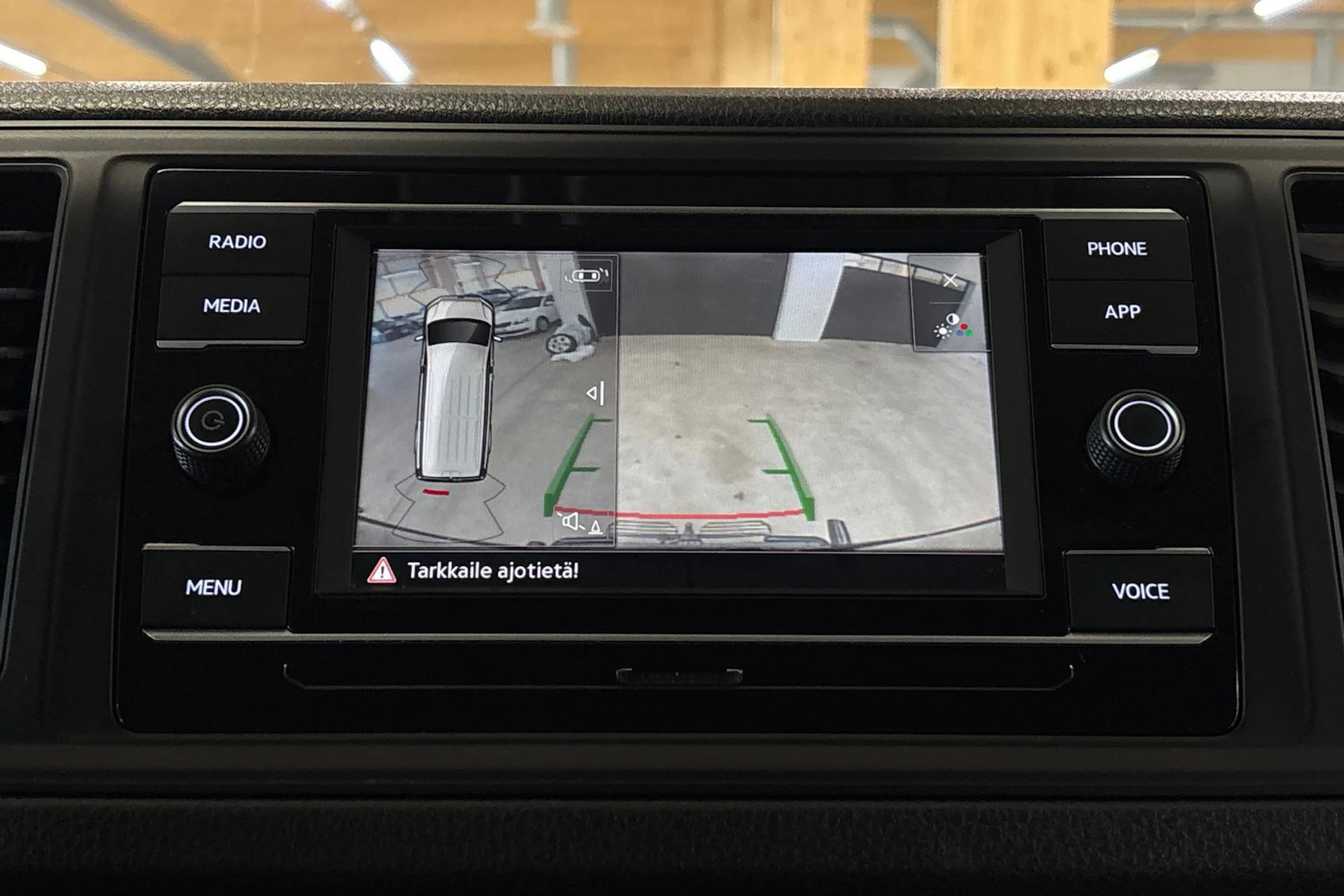 musta Volkswagen Crafter 2021 kuva 15.