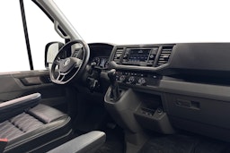 musta Volkswagen Crafter 2021 kuva 8.