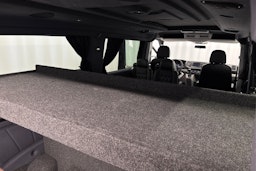 musta Volkswagen Crafter 2021 kuva 24.