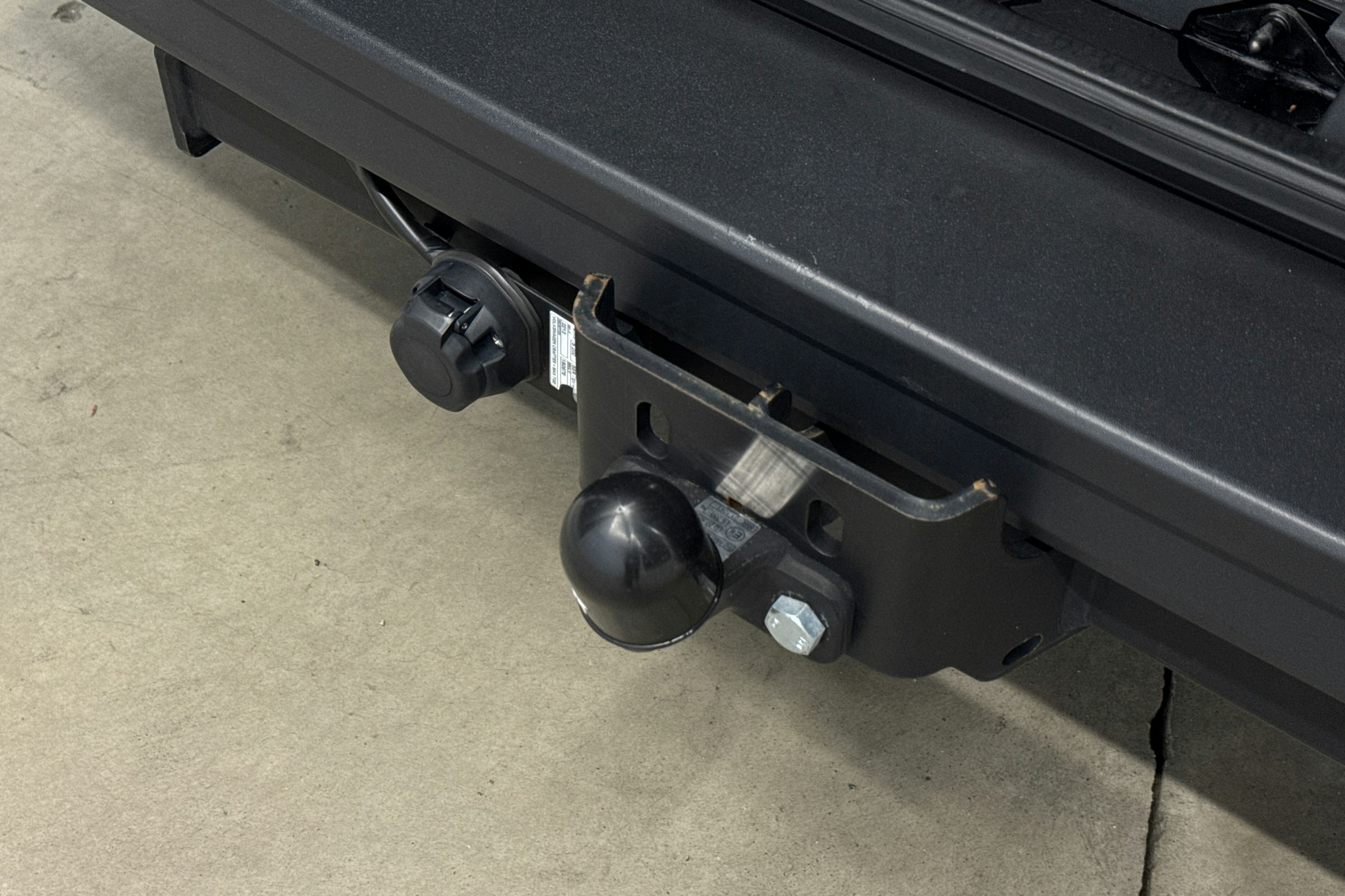 musta Volkswagen Crafter 2021 kuva 25.