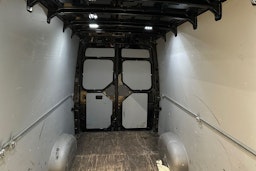 musta Volkswagen Crafter 2021 kuva 14.