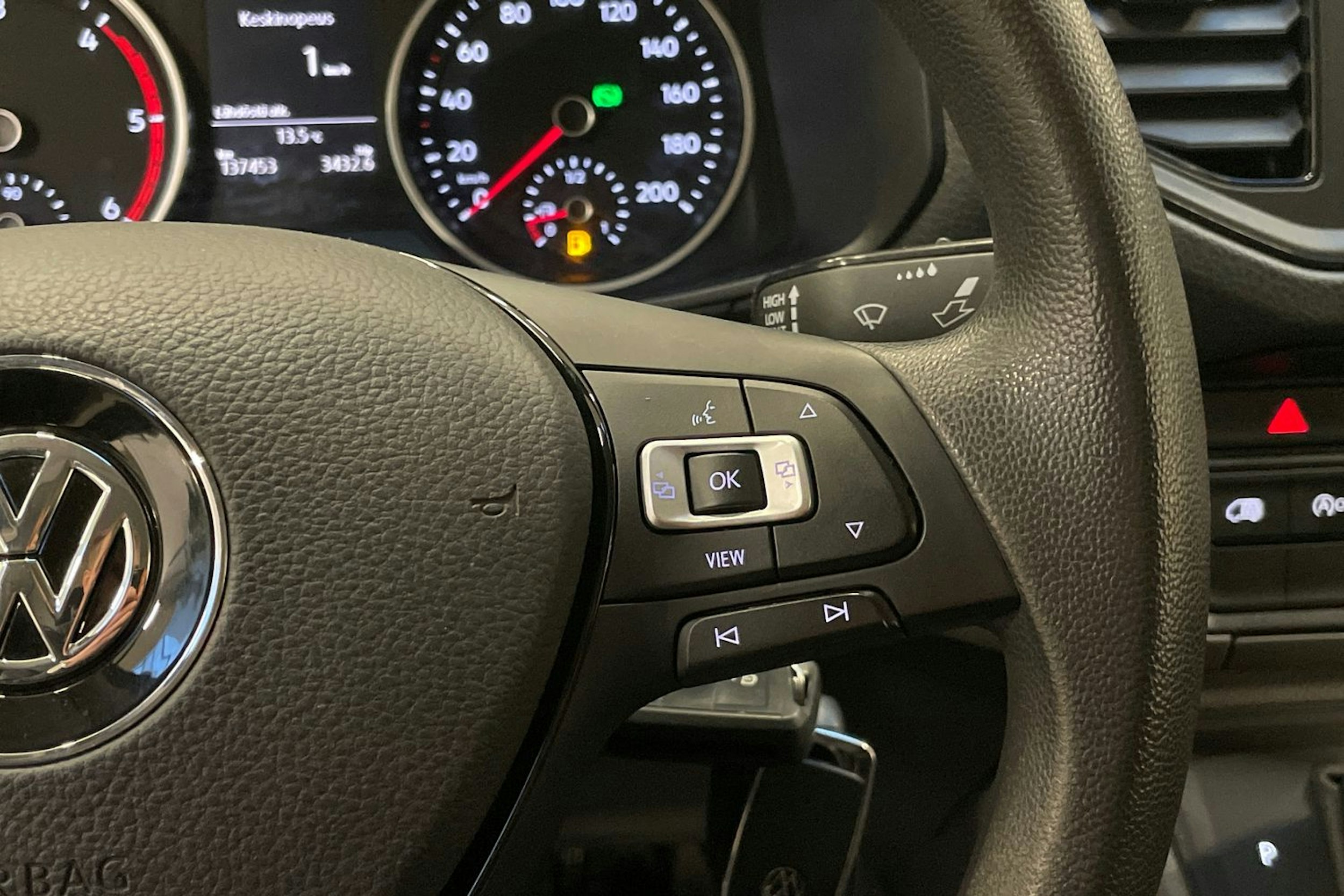 harmaa Volkswagen Crafter 2021 kuva 21.