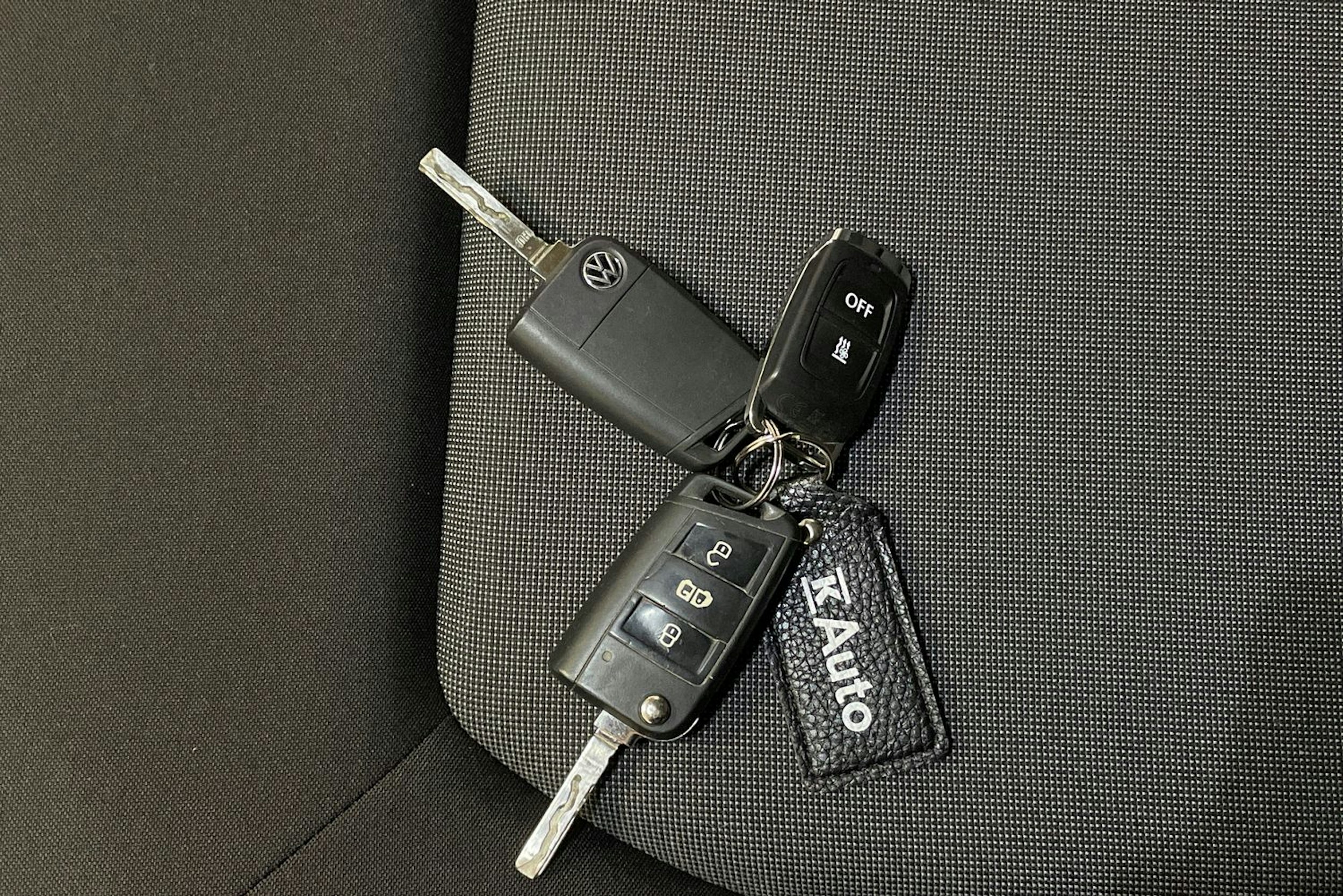 harmaa Volkswagen Crafter 2021 kuva 27.