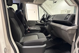 Valkoinen Volkswagen CRAFTER 2021 kuva 13.