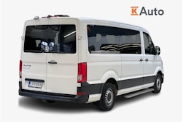 valkoinen Volkswagen Crafter 2021 kuva 2.