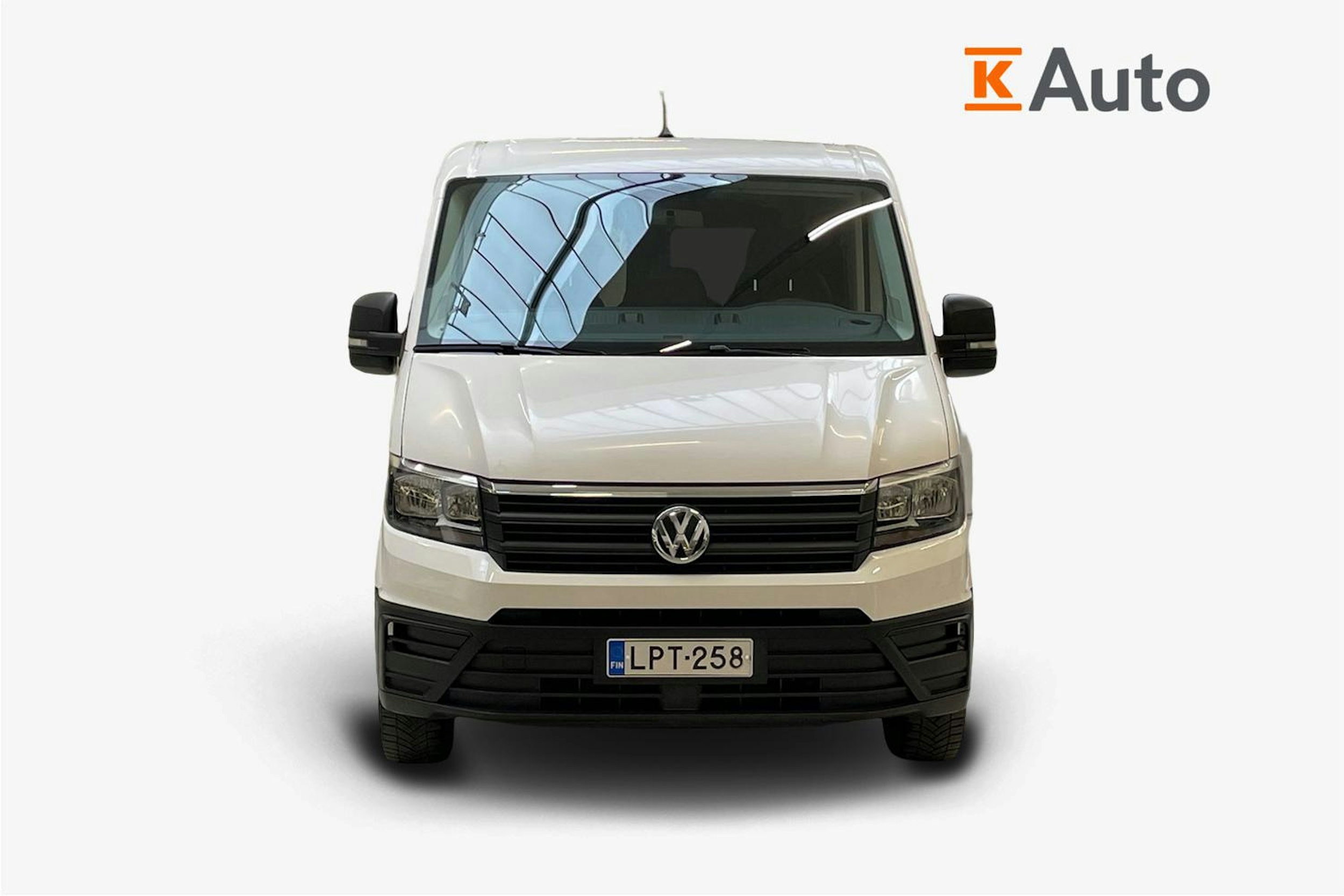 valkoinen Volkswagen Crafter 2021 kuva 5.