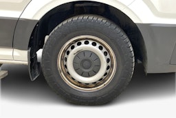 valkoinen Volkswagen Crafter 2021 kuva 11.