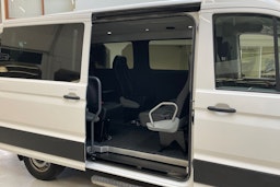 valkoinen Volkswagen Crafter 2021 kuva 13.