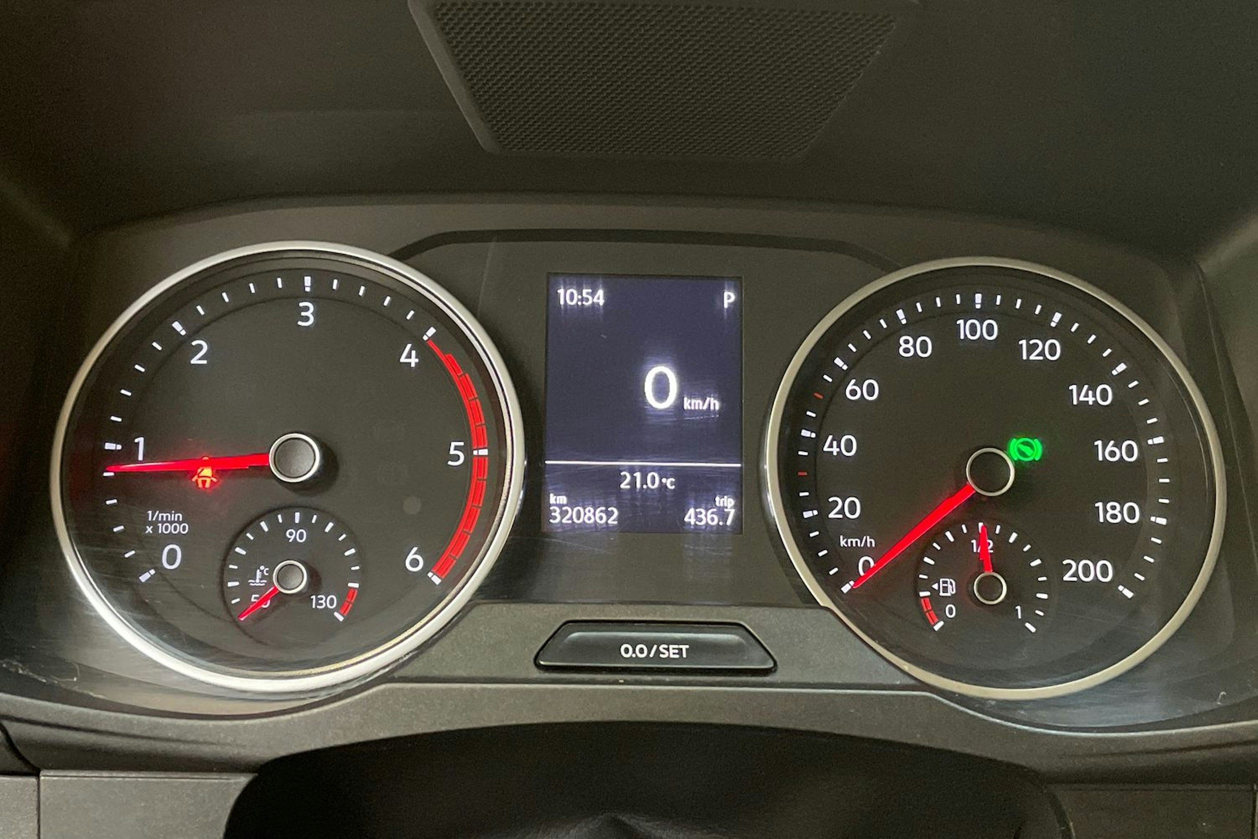valkoinen Volkswagen Crafter 2021 kuva 20.