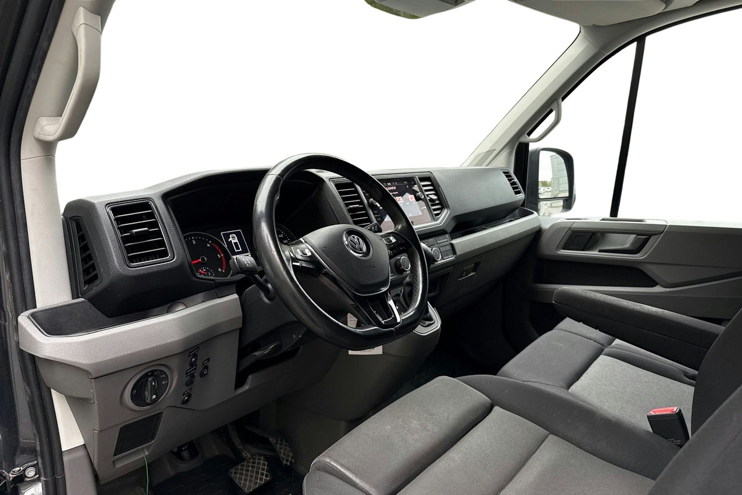 Harmaa Volkswagen CRAFTER 2021 kuva 7.